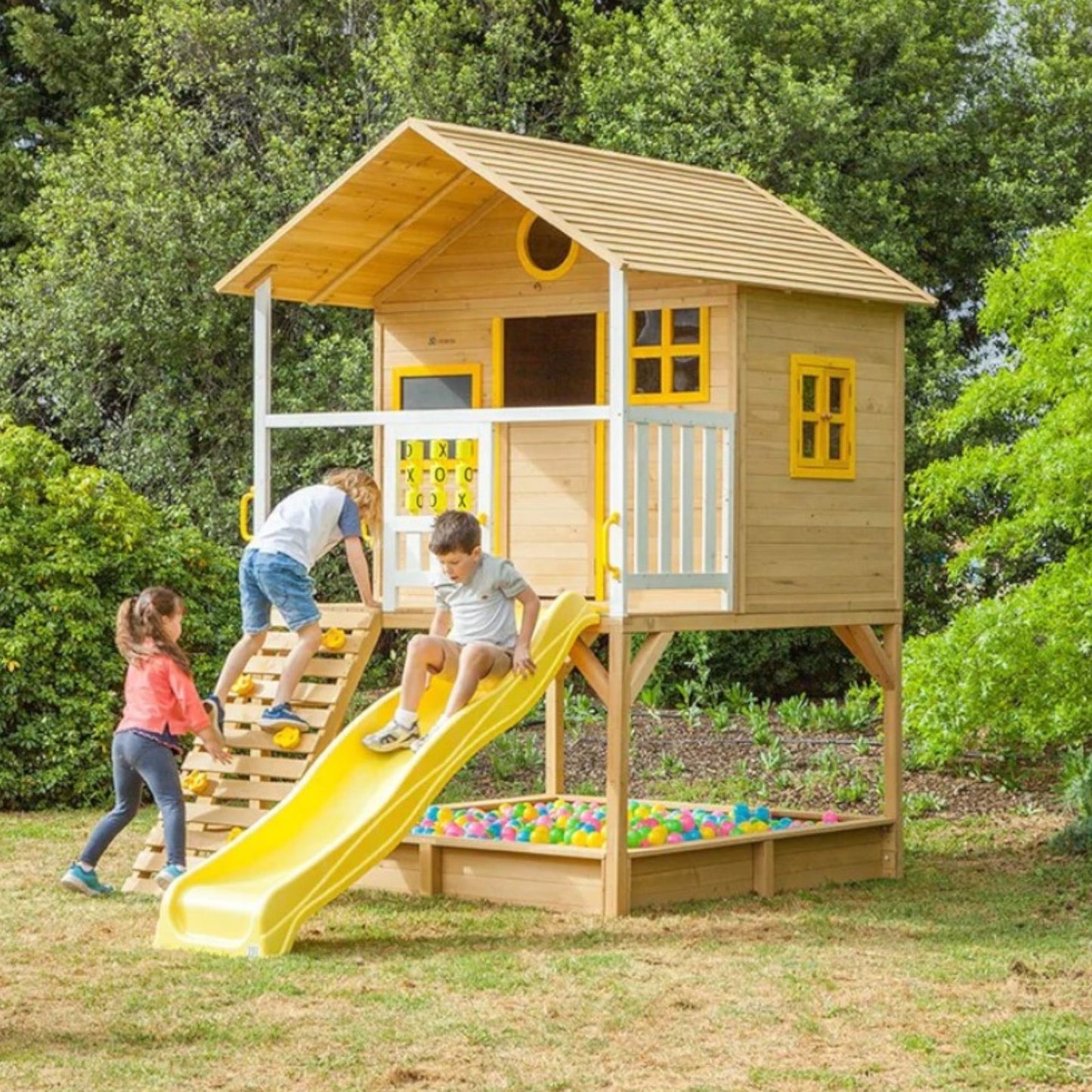 Голяма Детска Къща GINGER HOME с Пясъчник и Пързалка, за Игра на Открито в Двора и Градината, Дървена, 258х271.5х291 см.